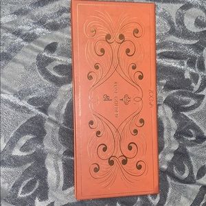 Rose Golden Eyeshadow Pallet by Zoeva